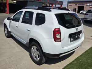 Dacia Duster 1,6Benzina. —Euro 5 —3400 € — miniatura 7