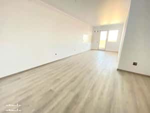 Ap 2 camere Copou , TVA 21% inclus , Etaj 1