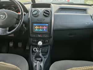 Dacia Duster 1.5 dci 4×4 euro 5 2014 Prestige — miniatura 5