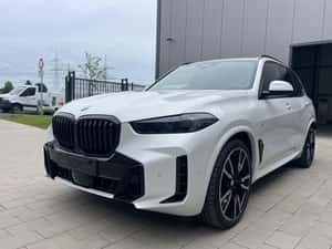 BMW X5 3.0d Automată 2024 | 19.700 km | Second-hand