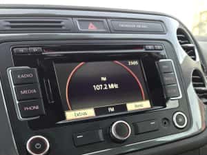 Vw Tiguan R-Line 2L Diesel Automată dsg 4-Motion vebasto Km 224600 Top — miniatura 6