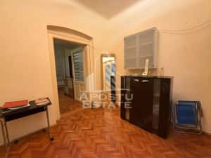 Duplex cu 3 camere, 2 bai, 2 bucatarii, teren 222 mp, zona Elisabetin — miniatura 3