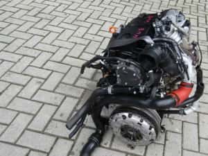Motor VW Passat B6 2.0 TDI cod motor BMM BMP — miniatura 4