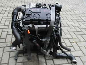 Motor VW Passat B6 2.0 TDI cod motor BMM BMP — miniatura 5