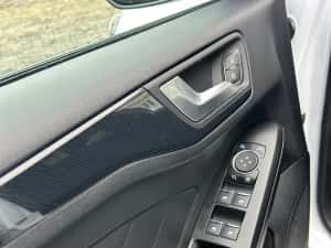 Ford Focus 2.0 ST — miniatura 8