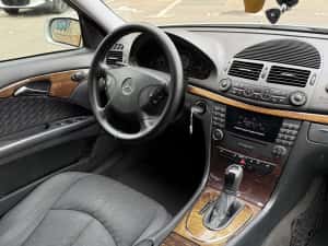 Mercedes E200-122Cp-2004-Automat-Clima-Stare Buna-Variante Auto — miniatura 7