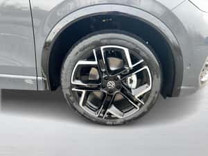 Volkswagen Tiguan SUV, 2025, 963 km, 50.990 EUR — miniatura 7