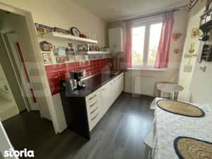APARTAMENT CU 2 CAMERE, 50 MP, ZONA NOVA VITA - ZONA SEMICENTRALA — miniatura 3