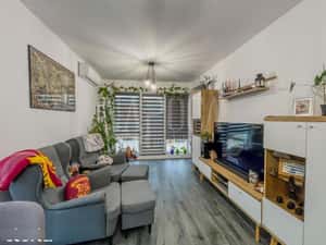 Apartament 3 camere de vanzare in Floresti — miniatura 3