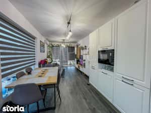 Apartament 3 camere de vanzare in Floresti — miniatura 4