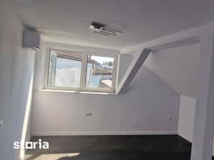 Apartament 2 camere, mansardă, zonă centrală Brașov — miniatura 5