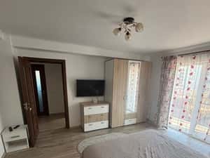 Inchiriez apartament doua camere