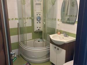 Inchiriez apartament doua camere — miniatura 5