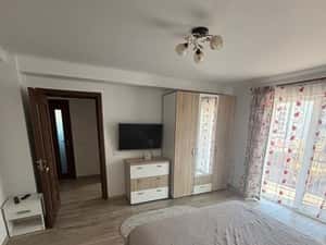 Inchiriez apartament doua camere — miniatura 6