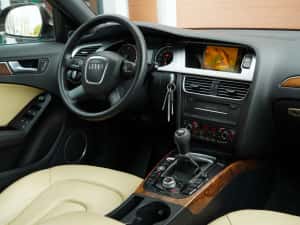 Audi A4 Allroad 2011 Quattro 2.0Diesel 170cp Euro 5 • 12 Luni Garantie Motor Cutie 4x4 • Transport gratuit la domiciliu • Rate • Revizie gratuita — miniatura 8