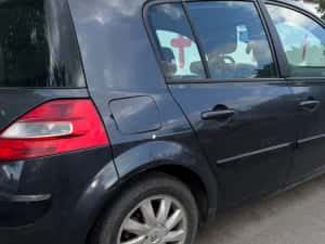 Vand Renault megane 2 defect — miniatura 2