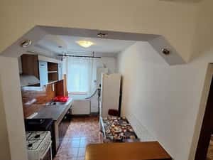 Inchiriez apartament Brasov — miniatura 4