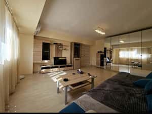 Bulevardul Unirii-central | 2 camere | decomandat | modern