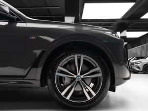 BMW X7 Automată 352 HP Diesel — miniatura 4