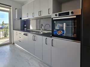 Apartament DECOMANDAT 1 camera+ balcon/ parcare SIBIU zona Compa — miniatura 1