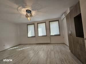 Apartament DECOMANDAT 1 camera+ balcon/ parcare SIBIU zona Compa — miniatura 4