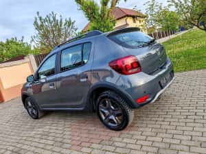 Vand Dacia Sandero stepway 2018 Diesel 1500 cmc Neavariata — miniatura 3