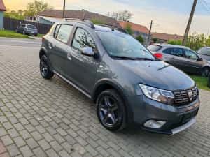 Vand Dacia Sandero stepway 2018 Diesel 1500 cmc Neavariata — miniatura 4