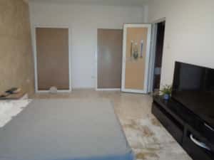 Apartament 2 camere decomandat, etaj intermediar, langa Spitalul Judetean, 64 mp, mobilat si utilat — miniatura 3