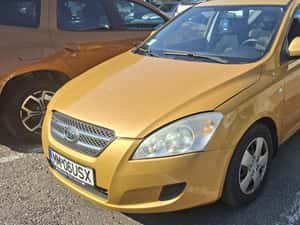 Kia Ceed SW 2008 - motor 1.4 benzina