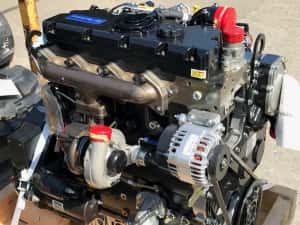 Motor CATERPILLAR 3054E, Perkins 1104D-E44TA nou cu garantie — miniatura 7