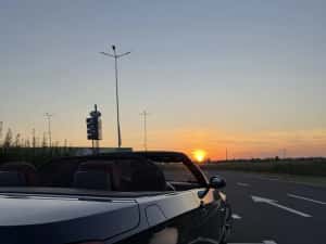 BMW Seria 3 E93 320i — miniatura 3