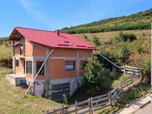 Vila la rosu si teren 500 mp de vânzare , Zona Fermelor — miniatura 3
