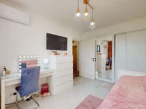 Apartament 3 camere  Metrou Basarab 0% Comision — miniatura 1