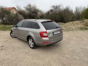 Vand skoda octavia 120000 km reali — miniatura 4