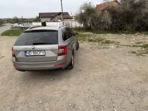 Vand skoda octavia 120000 km reali — miniatura 10