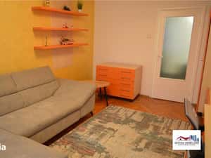 Ap. 2 Camere Mobilat si Utilat de Inchiriat Zona Ultracentrala — miniatura 4