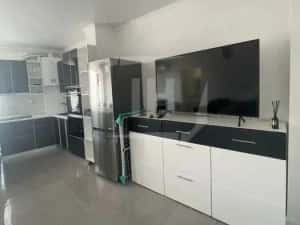 Apartament 2 camere, 2 parcari, zona Horea-Gara — miniatura 2