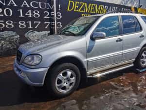 Dezmembrez mercedes  ML 270 CDI om 612/bara fata ml/far ml/aripa ml/ — miniatura 10