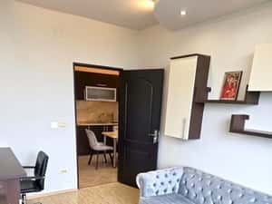 Inchiriez apartament 3 camere, ARED-UTA — miniatura 4