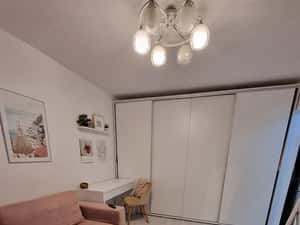 Titan | 5 min metrou | Etaj 1 | Mobilat modern | Balcon cu vedere — miniatura 4