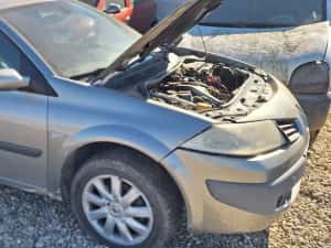 dezmembrez renault megane 2 — miniatura 8