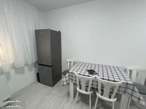 Apartament 2 camere, mobilat, Rogerius — miniatura 3