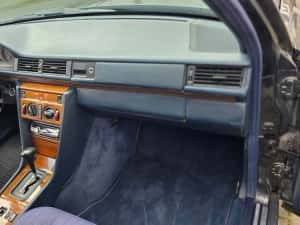 W124 300D Turbo înmatriculat istoric — miniatura 6