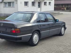 W124 300D Turbo înmatriculat istoric — miniatura 8