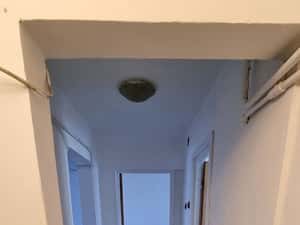 Apartament 3 camere, etaj 2, aproape de parc — miniatura 2