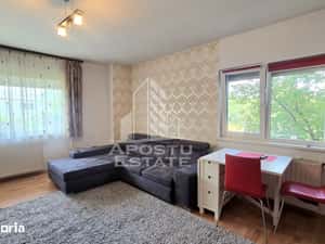 Apartament de vanzare cu 3 camere, bloc nou, centrala proprie — miniatura 5
