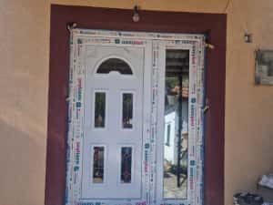 Producem termopane și montaj