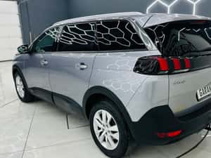 PEUGEOT 5008 7 Locuri — miniatura 3
