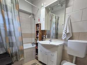 Apartament cu 3 camere, 59 mp, parcare, zona Parcului Poligon — miniatura 6