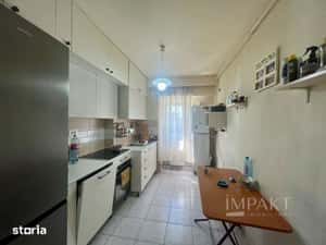 Apartament cu 3 camere decomandate in zona Primaverii — miniatura 6